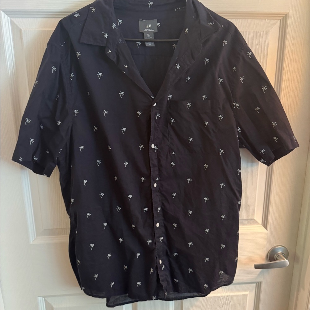H&M shirt